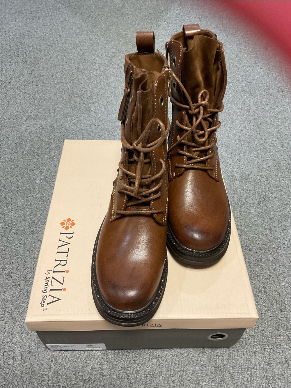 Patricia Oneforall Brown Leather Lace-Up Boots